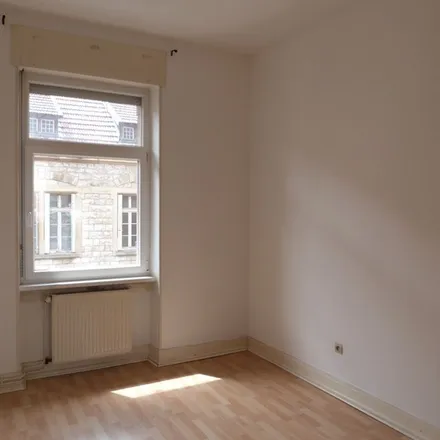 Image 4 - Pôle Emploi, 42 Rue Raymond Poincaré, 57200 Sarreguemines, France - Apartment for rent