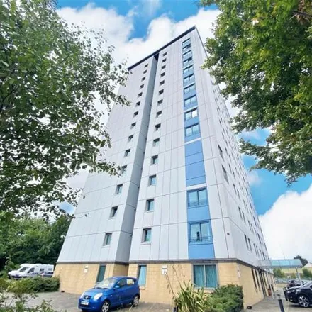 Buy this 2 bed apartment on The Pinnacle in Peel Close, Willenhall