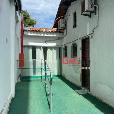 Buy this 6 bed house on Rua Estocolmo in Cabo Frio - RJ, 28909-600