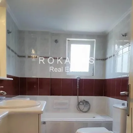 Rent this 3 bed apartment on Αγίου Κωνσταντίνου 60 in Municipality of Ilioupoli, Greece