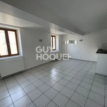 Rent this 3 bed apartment on 43 Rue Jules Guesde in 42800 Rive-de-Gier, France