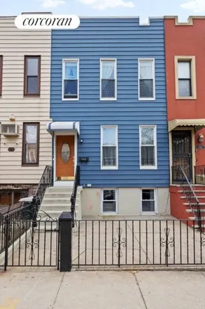 Buy this 3 bed house on 152 31st Street in New York, NY 11232