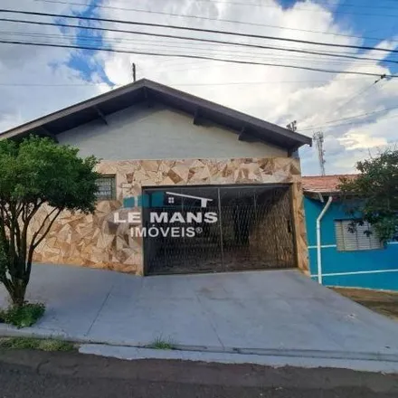Buy this 4 bed house on Rua José de Souza Gomes Coelho - Nhohô Coelho in Nhô Quim, Piracicaba - SP