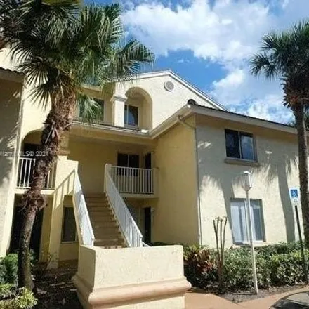 Rent this 1 bed condo on Glenmoor Drive in West Palm Beach, FL 33409