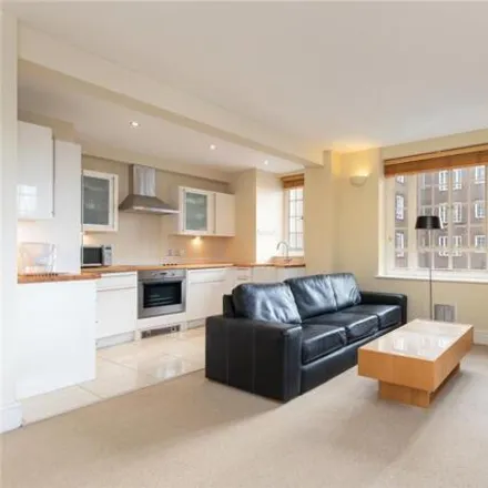 Buy this 1 bed apartment on Swan Court in Flood Street, London