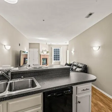 Image 4 - 7224 West State Street, Wauwatosa, WI 53213, USA - Condo for sale