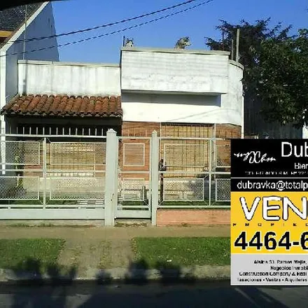 Buy this studio house on Neuquén 538 in Caballito, C1405 CNF Buenos Aires