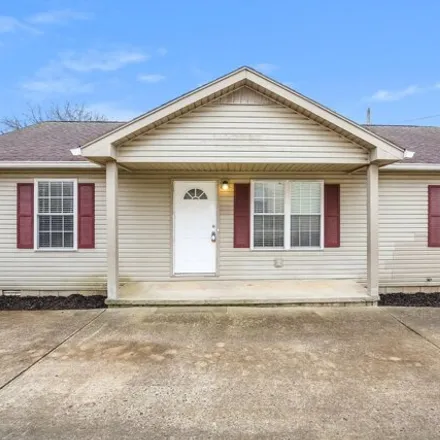 Rent this 3 bed house on 335 North Randolph Street in Gallatin, TN 37066