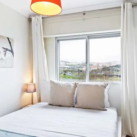 Rent this 3 bed apartment on A Cabaninha in Rua Manuel Valadares 1, 2650-192 Amadora