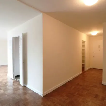 Rent this 1 bed apartment on 450 East 81st Street in New York, NY 10075