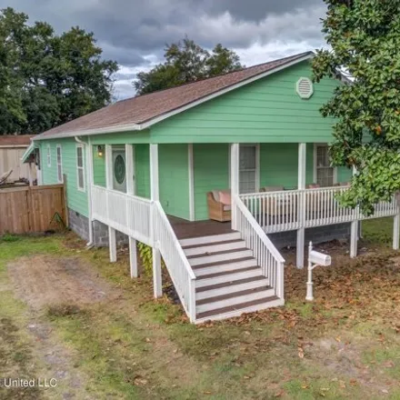 Buy this 3 bed house on 3708 14th Street in Gulfport, MS 39501