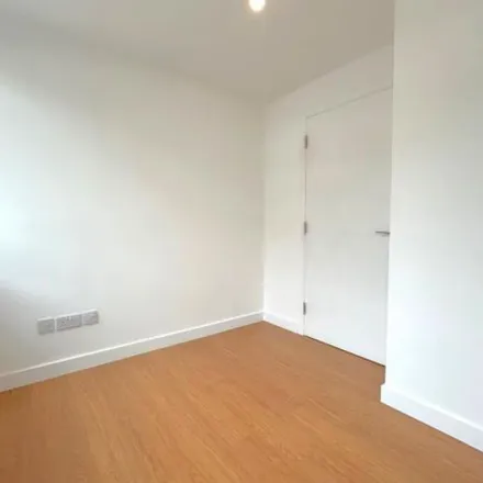 Image 2 - 1 Rosedale Road, London, TW9 2SX, United Kingdom - Apartment for rent