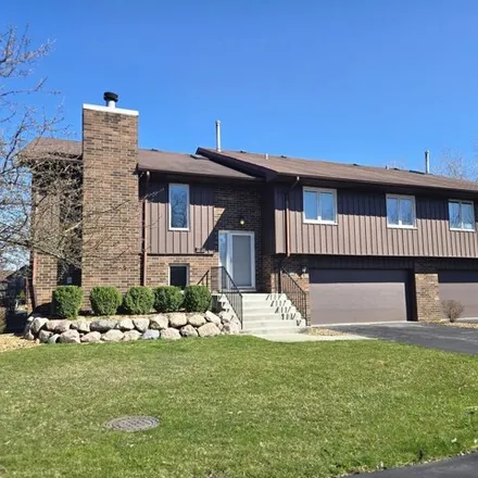 Buy this 2 bed house on 8809 Clearview Drive in Orland Park, Orland Township