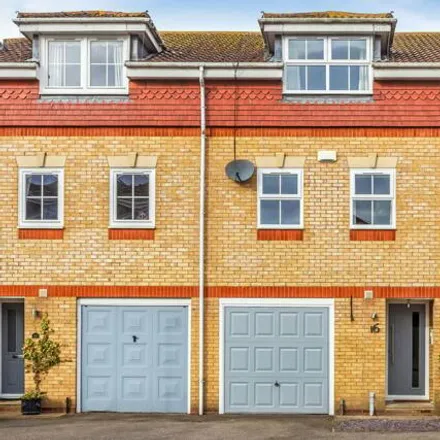Buy this 4 bed townhouse on Long Meadow in Dunton Green, TN13 2QY