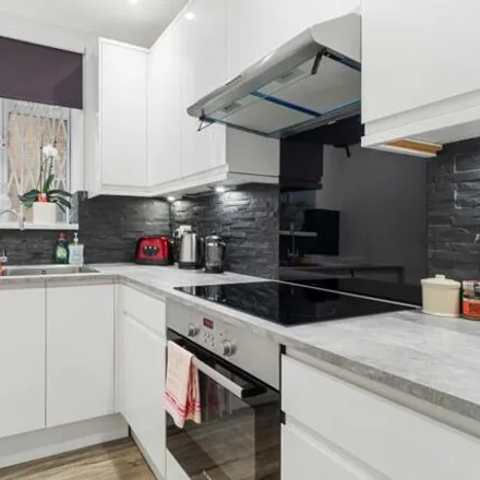 Image 4 - Park Road, London, NW1 6DP, United Kingdom - Apartment for sale