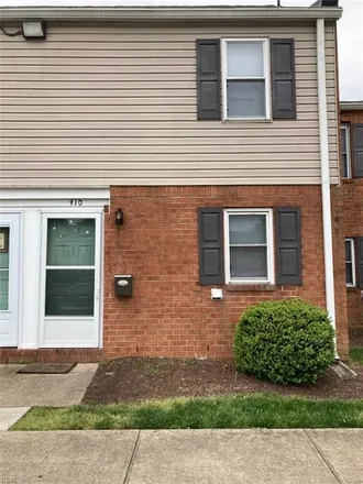 Buy this 2 bed townhouse on 410 Britnie Court in Warwick Lawns, VA 23602