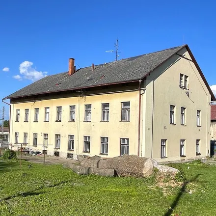 Rent this 4 bed apartment on Cukrovarská 205 in 533 72 Platěnice, Czechia
