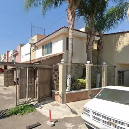 Buy this 3 bed house on Calle Leonor Pintado in 44820 Guadalajara, JAL