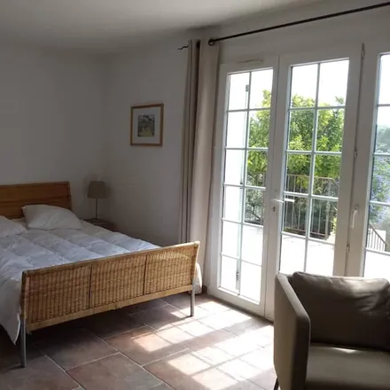 Rent this 5 bed house on 06740 Châteauneuf-Grasse