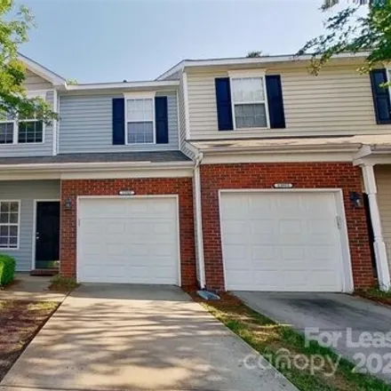 Rent this 3 bed townhouse on 13949 Singleleaf Ln in Charlotte, North Carolina