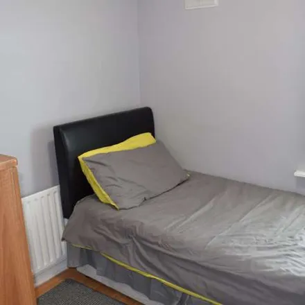 Rent this 3 bed apartment on 249 Saint Attracta's Road in Cabra East, Dublin