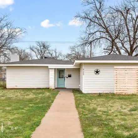 Buy this 3 bed house on 4188 Richmond Street in Abilene, TX 79605
