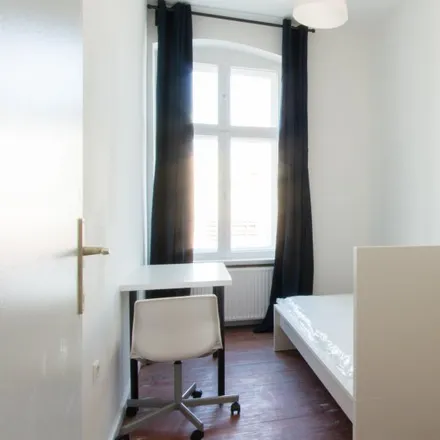 Image 2 - Greifswalder Straße 228, 10405 Berlin, Germany - Room for rent