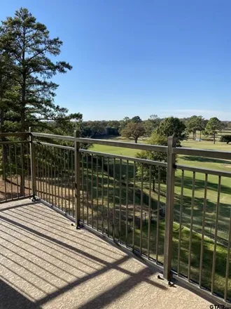 Image 8 - Stretford at The Cascades, 2801 Wexford Drive, Tyler, TX 75709, USA - Condo for sale