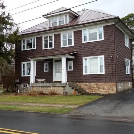 Buy this 5 bed house on 510 West Race Street in Somerset, PA 15501