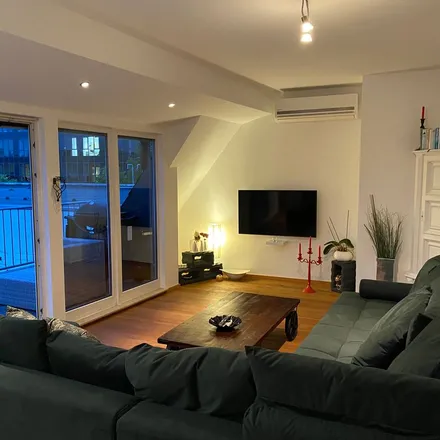 Rent this 3 bed apartment on Römergasse 5 in 50672 Cologne, Germany