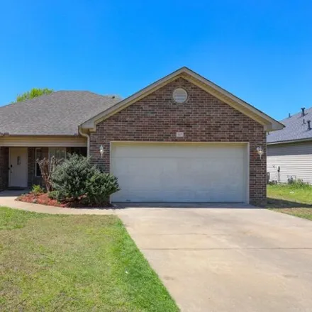 Buy this 3 bed house on 3131 Longmeadow Drive in Bryant, AR 72022