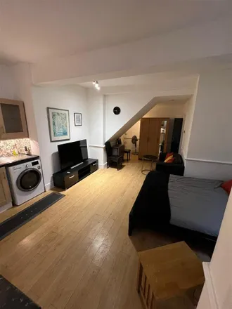 Rent this studio apartment on Bath Road in Taplow, SL6 0AY