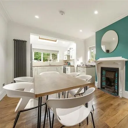 Image 4 - 13 Elsenham Street, London, SW18 5NU, United Kingdom - Townhouse for sale