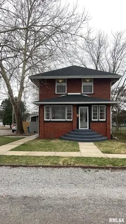 Image 2 - 348 West Cherry Avenue, Christopher, IL 62822, USA - House for sale