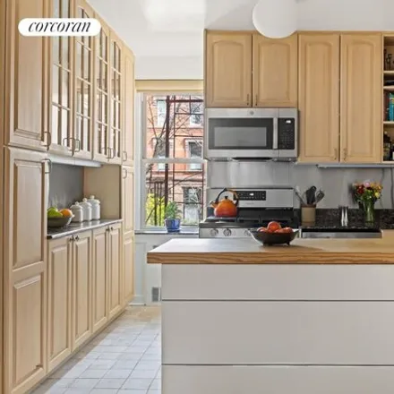 Image 5 - 210 Congress Street, New York, NY 11201, USA - Townhouse for sale