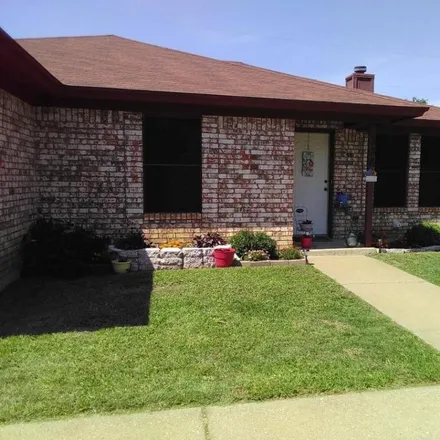 Buy this 3 bed house on 328 Branson Road in Roanoke, TX 76262