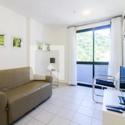 Rent this 1 bed apartment on e hostel in Rua Pompeu Loureiro 110, Copacabana
