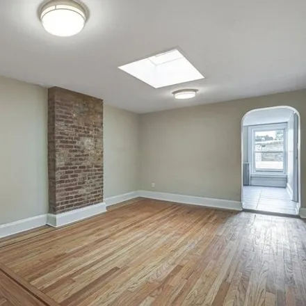 Image 2 - 263 7th Street, Jersey City, NJ 07302, USA - House for rent