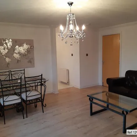 Image 7 - Henderson Court, Motherwell, ML1 3JR, United Kingdom - Apartment for rent