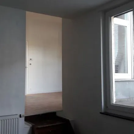 Image 9 - Rue Reynier 73, 4000 Liège, Belgium - Apartment for rent
