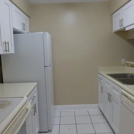 Rent this 2 bed apartment on 14343 Hanging Moss Circle in Hillsborough County, FL 33613