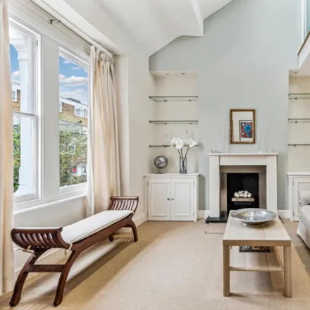 Buy this 2 bed apartment on Humbolt Road in London, W6 8QL