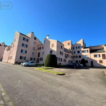 Image 5 - 6 Rue des Authieux, 27000 Évreux, France - Apartment for rent