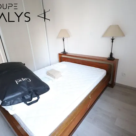 Rent this 3 bed apartment on 3 Rue du Puits d'Ouillon in 69660 Collonges-au-Mont-d'Or, France