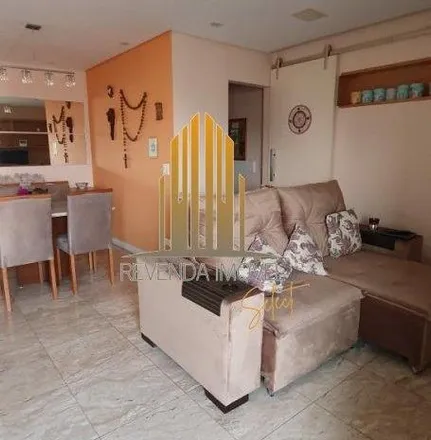 Buy this 3 bed apartment on Avenida Jabaquara 1057 in Mirandópolis, São Paulo - SP