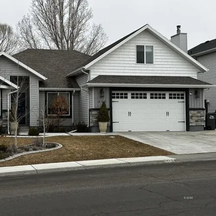 Buy this 4 bed house on 277 Cottonwood Drive in Elko, NV 89801