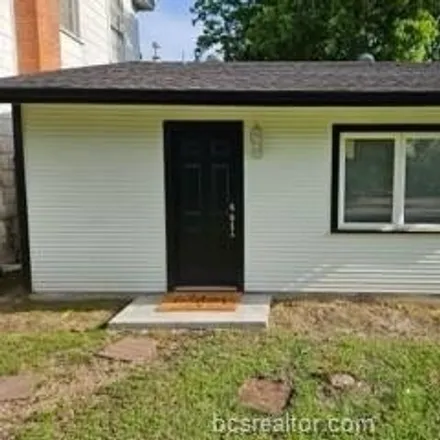 Rent this 1 bed house on 630 West 28th Street in Bryan, TX 77803