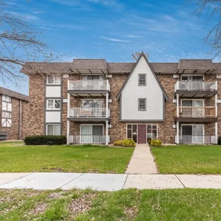 Buy this 2 bed condo on 5844 West 87th Street in Burbank, IL 60459