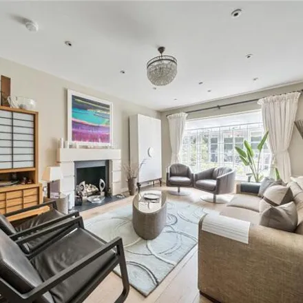 Image 4 - Hermitage Lane, London, London, Nw2 - House for sale