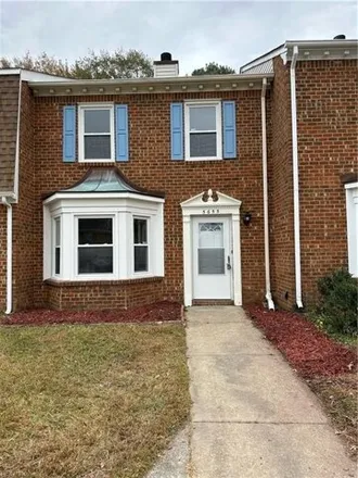 Rent this 2 bed townhouse on 5655 Rivermill Circle in Portsmouth, VA 23703